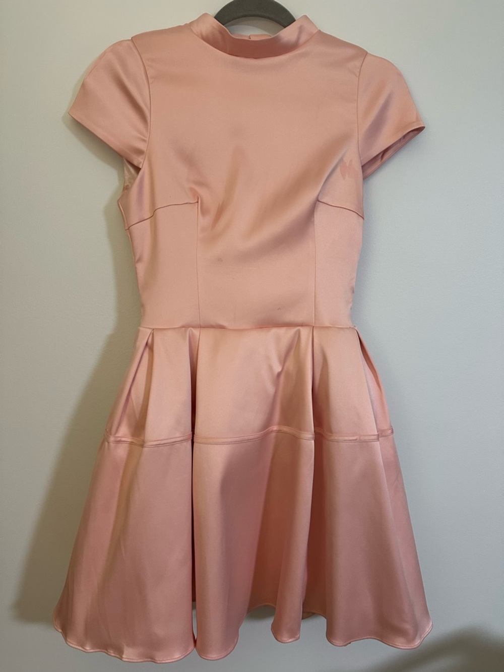 House Of Cb “Saida” Pink Mini Backless Fit-And-Flare Dress View 5